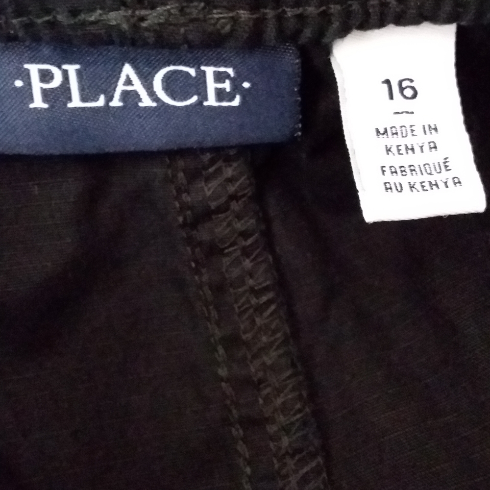 💥3/$30 NWOT - PLACE Teen Boys Cargo Shorts (16) - Picture 3 of 4